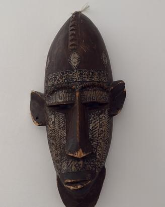 Maschera africana da collezione