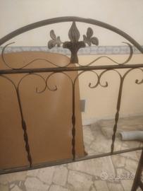 Letto singolo in ferro battuto 