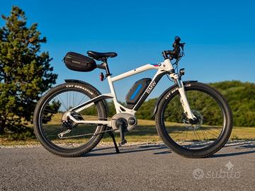 BMW Active Hybrid E-Bike 2 Batt 400Wh 720Wh 