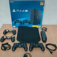 playstation console 4 pro 1TB più accessori 