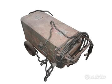Saldatrice A Carrello Storica - Antica