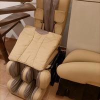 Poltrona relax massaggiante con cuffie