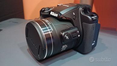 Nikon b700 come nuova usata