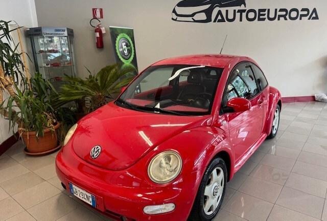 VOLKSWAGEN New Beetle 1.6