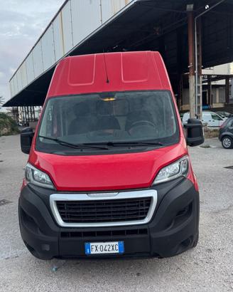 Peugeot boxer prolungato tetto alto