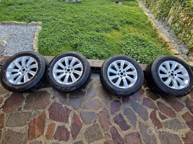 Gomme Pirelli Scorpion verdi 235 60 18 e cerchi 18