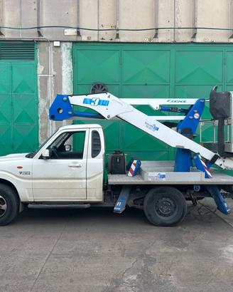 PIATTAFORMA AEREA USATA SOCAGE A314 SU MAHINDRA PI