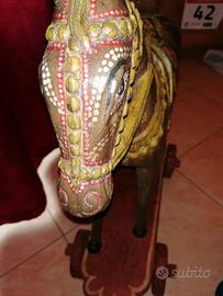 cavallo a dondolo antico