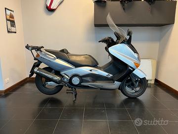 Yamaha T Max - 2002