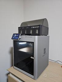 Stampante 3D Bambulab X1C + AMS
