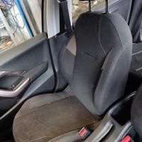 Sedile anteriore dx PEUGEOT 2008 del 2014