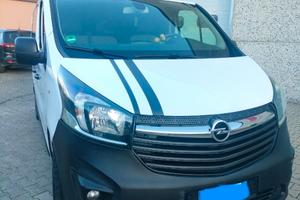 Opel Vivaro H1 L1  9 posti +Gancio Traino 