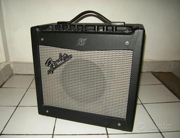 amplificatore Fender Mustang I