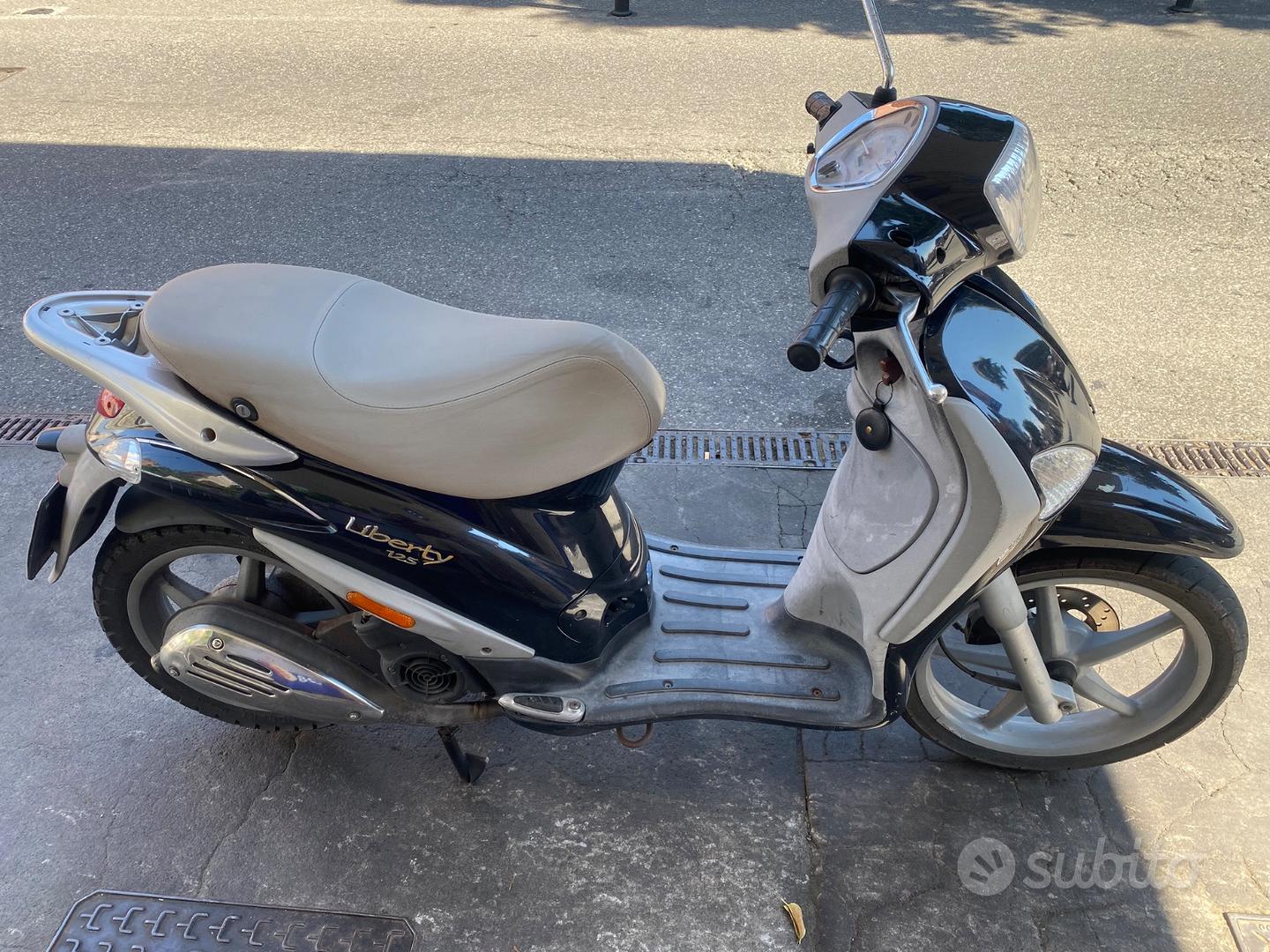 Moto Usate Bauletto Originale Piaggio Liberty 125 Usato Piaggio