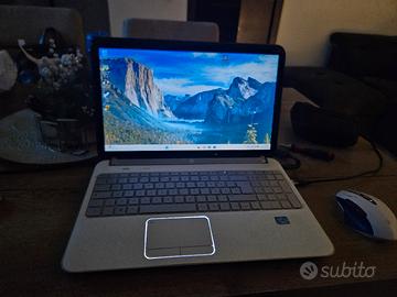 HP dv6 i7 12GB 500gb ssd amd 7470