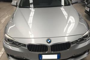 BMW Serie 3 320d Luxury cambio automatico