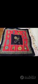 foulard di marca