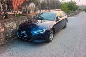Audi A4 Avant 35 TDI full optional