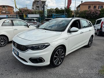 FIAT TIPO STATION WAGON 1.6 **CAMBIO AUTOMATICO**