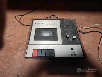 REGISTRATORE CASSETTE VINTAGE