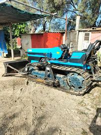 Landini cingolato Trekker 75F con apripista