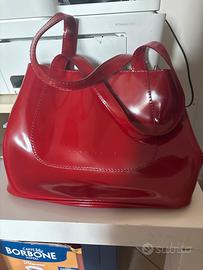 Borsa Coccinelle rossa lucida