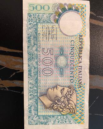 Banconota cinqucento lire