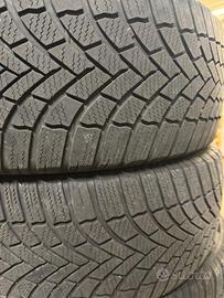 Pneumatici Invernali per Volvo XC60 - Bridgestone