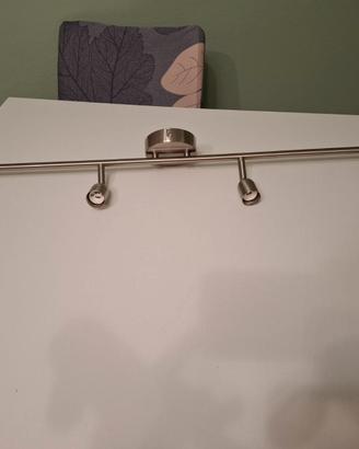 Lampadario / plafoniera due e quattro luci faretti