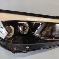 fanale anteriore destro Hyundai Tucson 
