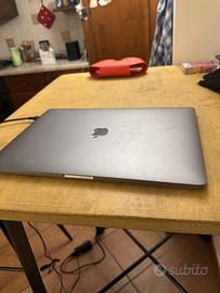 macbook pro 15 2019 i9 32gb - 1 TB - Touch Bar