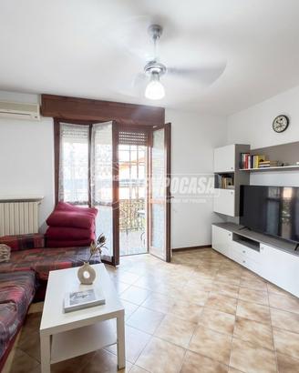 TRE LOCALI CON BOX E CANTINA