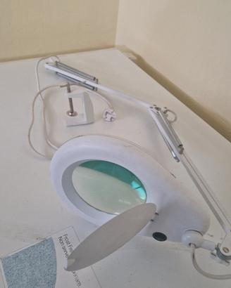 Lampada d'ingrandimento 5 diottrie professionale