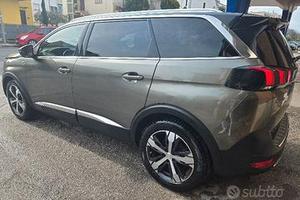 PEUGEOT 5008 GT 2.0 DIESEL 180CV – 7 POSTI 2018