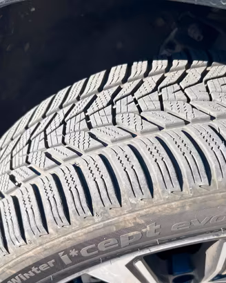 4 gomme invernali 205 55 R19 97H Hankook