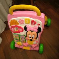 Minnie primi passi attivita'