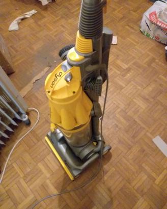 Dyson DC07 