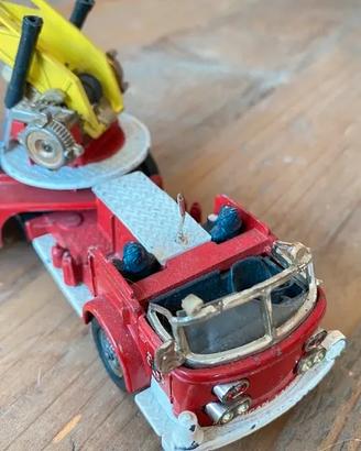 Corgi Major Toys American LaFrance Aerial Rescue