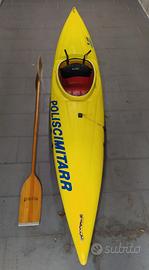 Kayak Poliscimitarr