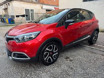 Renault Captur Project Runway 1.5dCi 90 CV