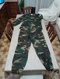 Giacca più Pantaloni militari 
