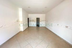 S2 locale commerciale in zona centrale