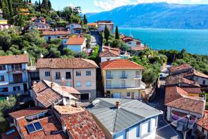 Appartamento di 115 m² con 4 locali e box auto a T