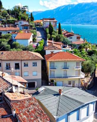 Appartamento di 115 m² con 4 locali e box auto a T