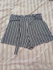 pantaloncini da donna elasticizzati a vita alta 