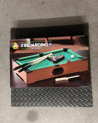 Biliardo da tavolo, gioco in miniatura