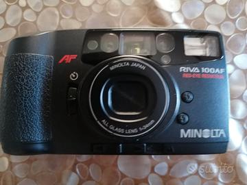 Macchina fotografica  Minolta