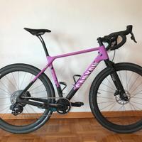 Canyon Grizl CF SLX 8 etap suspension gravel