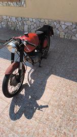 moto MV augusta 