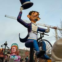 carro di carnevale 